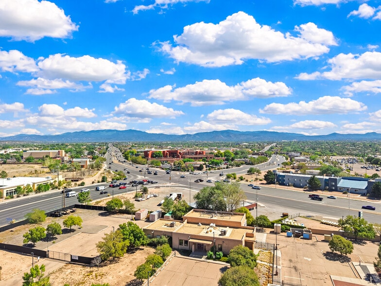 More Photos Of 2500 Camino Entrada, Santa Fe Office For Lease