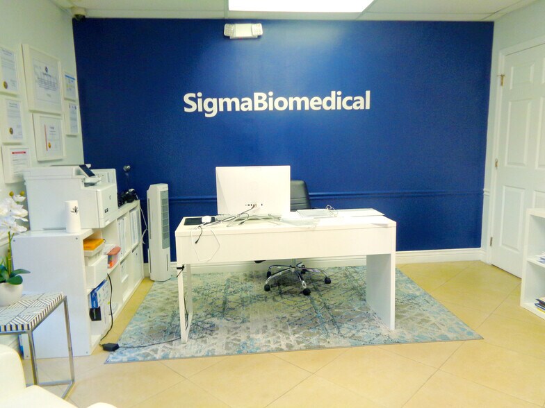 More Photos Of 7737 N University Dr, Tamarac Medical For Sale