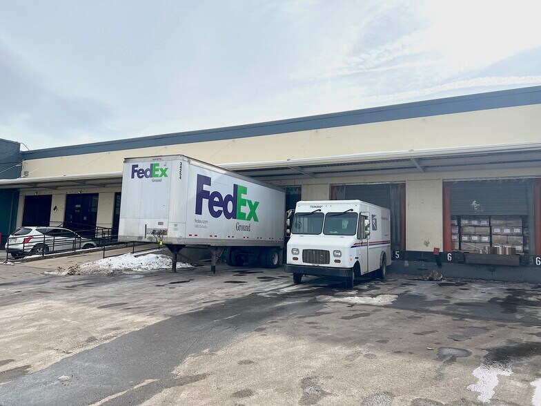 More Photos Of 240-2525 W 5th / Bryant St, Denver Warehouse For Lease