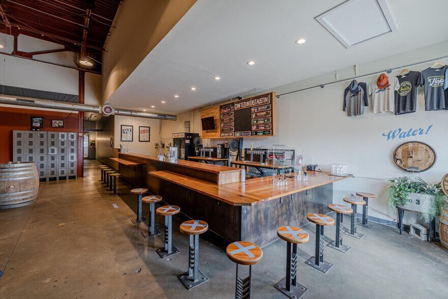 More Photos Of 507 E Calles St, Austin Loft Creative Space For Lease