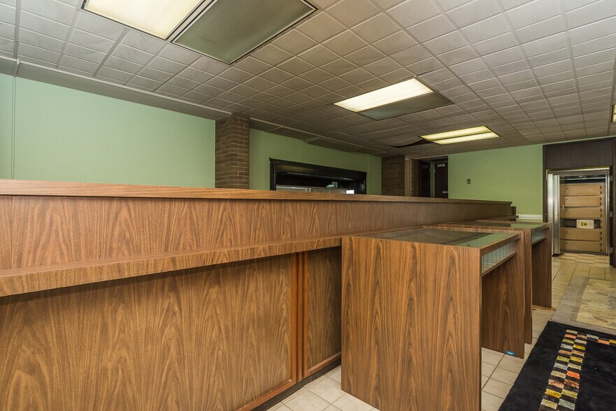 More Photos Of 212 S Main St, Graham General Retail For Sale