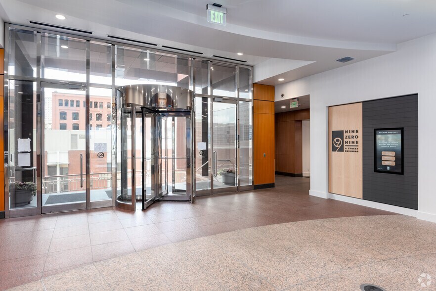 More Photos Of 909 A St, Tacoma Office For Lease