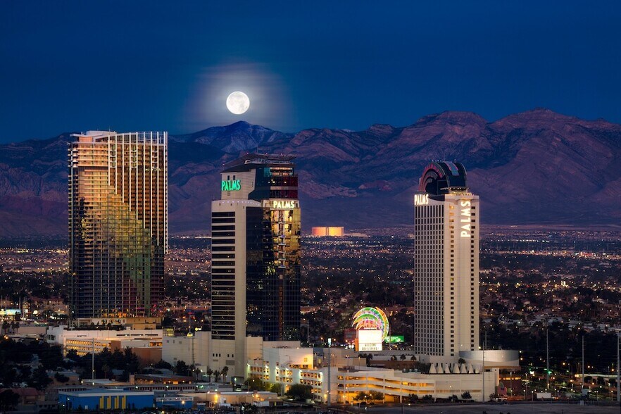 More Photos Of 4381 W Flamingo Rd, Las Vegas Hotel For Lease