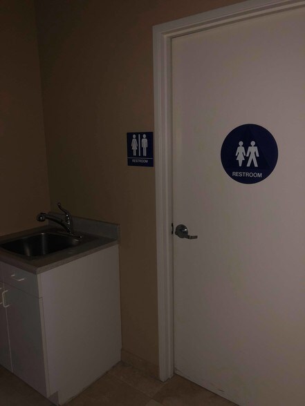 More Photos Of 80150 Hwy 111, Indio Unknown For Lease