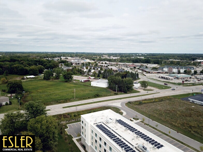 More Photos Of 1701-1703 N Casaloma Dr, Appleton Land For Sale