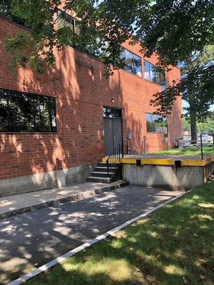 More Photos Of 286 Washington Avenue Ext, Albany Office For Lease