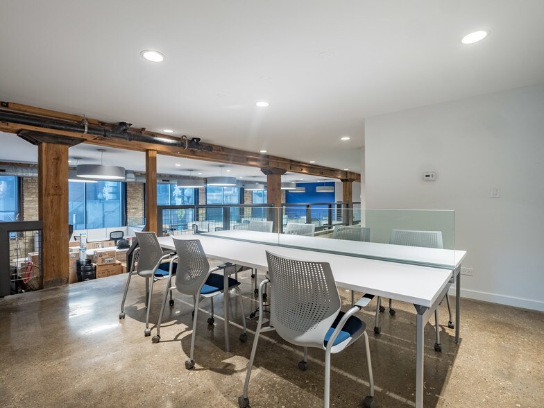 More Photos Of 1755 N Damen Ave, Chicago Office Residential For Lease