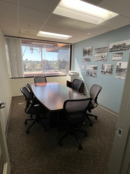 More Photos Of 445 Marine View Ave, Del Mar Office For Lease