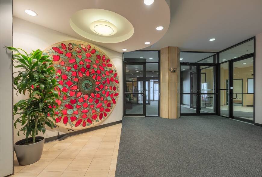 More Photos Of 1690 Hollis St, Halifax Office For Lease