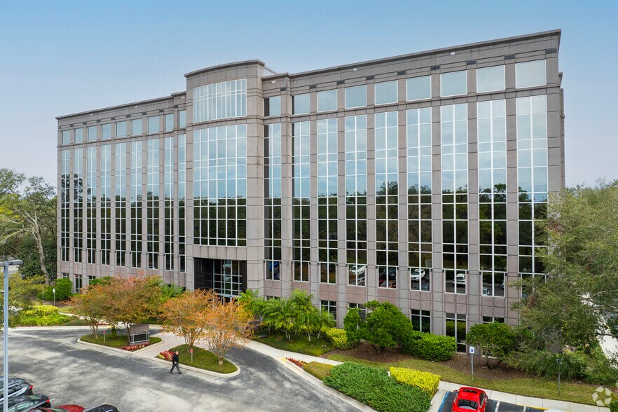 More Photos Of 8800 Grand Oak Cir, Tampa Office For Lease