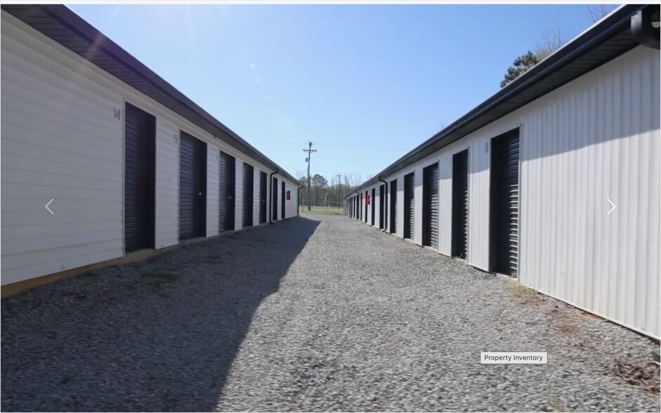 More Photos Of 9582 Heart of Dixie hwy, Arab Self Storage For Sale