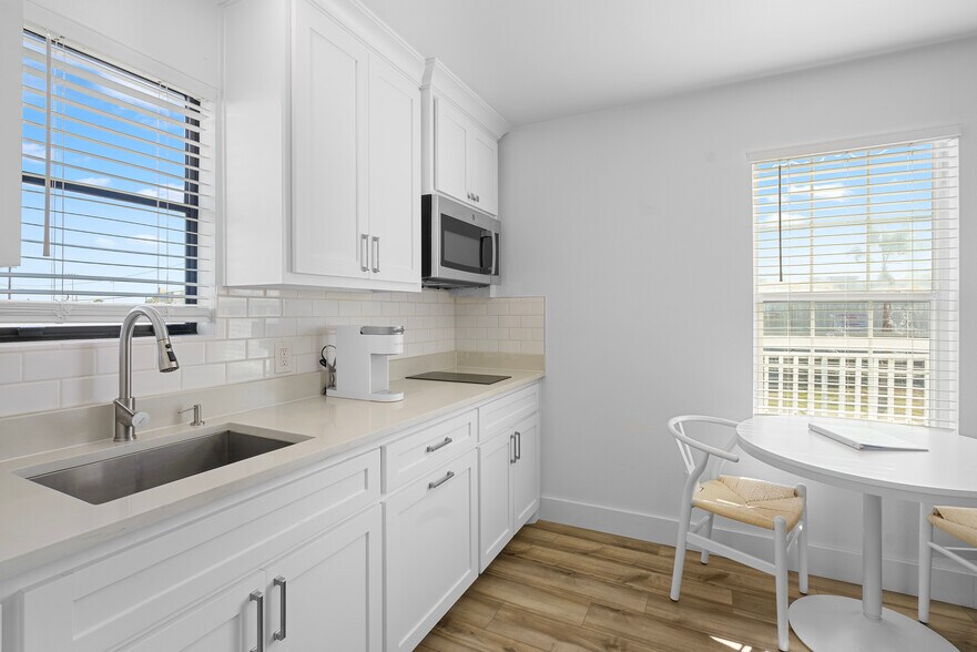 More Photos Of 3701 Seagull Blvd, Corpus Christi Apartments For Sale