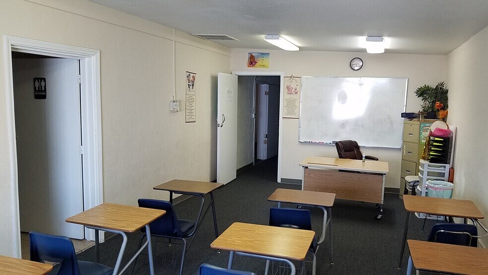 More Photos Of 1380 E Sahara Ave, Las Vegas Medical For Sale