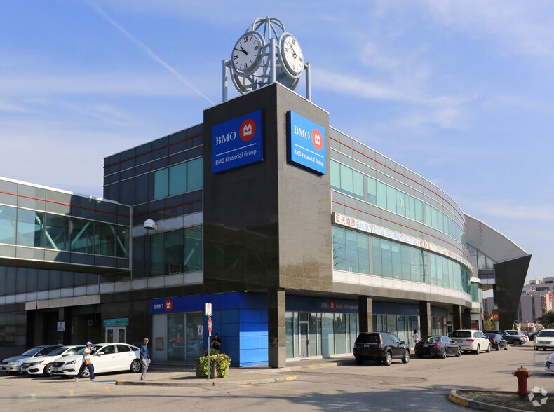 More Photos Of 550 Hwy-7, Richmond Hill General Retail For Sale
