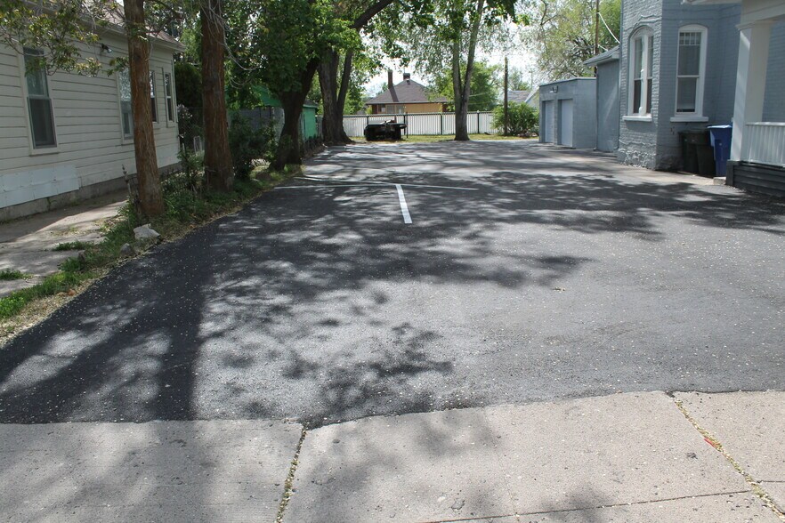 More Photos Of 3025-3027 S Adams Ave, Ogden Apartments For Sale