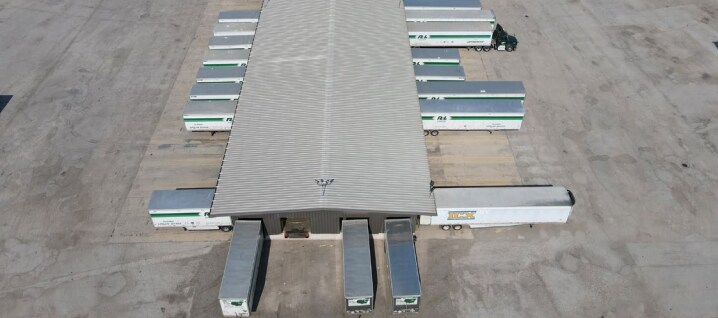 More Photos Of 16100 Springfield Ave, Markham Truck Terminal For Lease