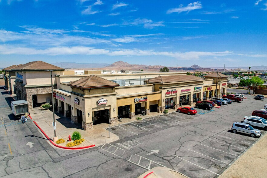 More Photos Of 110 N Boulder Hwy, Henderson Unknown For Lease