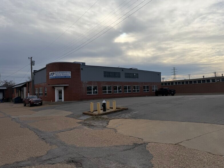More Photos Of 601-611 Edwin St, Saint Louis Warehouse For Sale