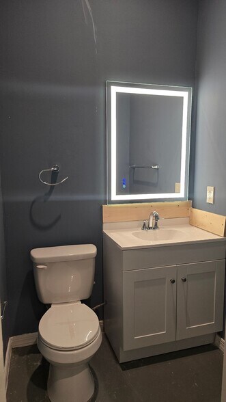 More Photos Of 17621 Stacey Ln, Lago Vista Lodge Meeting Hall For Lease