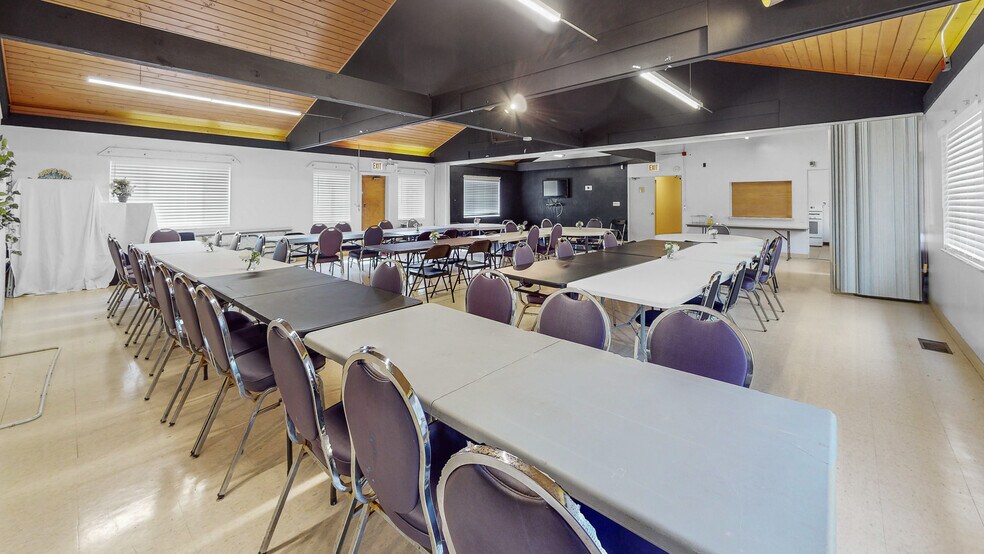 More Photos Of 4100 Maple Ave, Richton Park, Richton Park Specialty For Sale