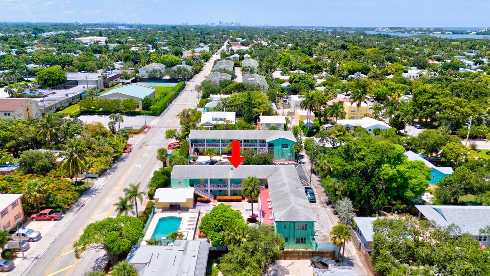 More Photos Of 320 N Federal Hwy, Lake Worth Hotel For Sale