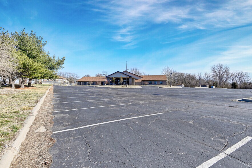 More Photos Of 14345 W 119th St, Olathe Religious Facility For Sale