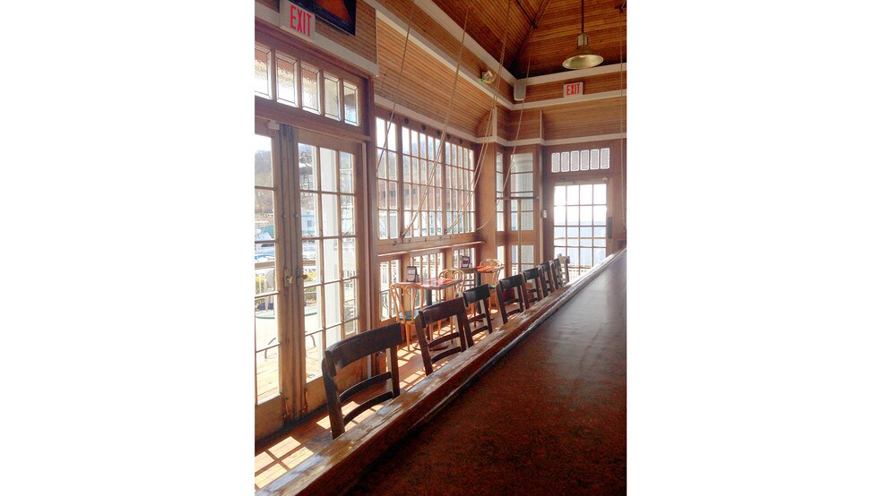 More Photos Of 1 American Wharf, Norwich Marina For Sale