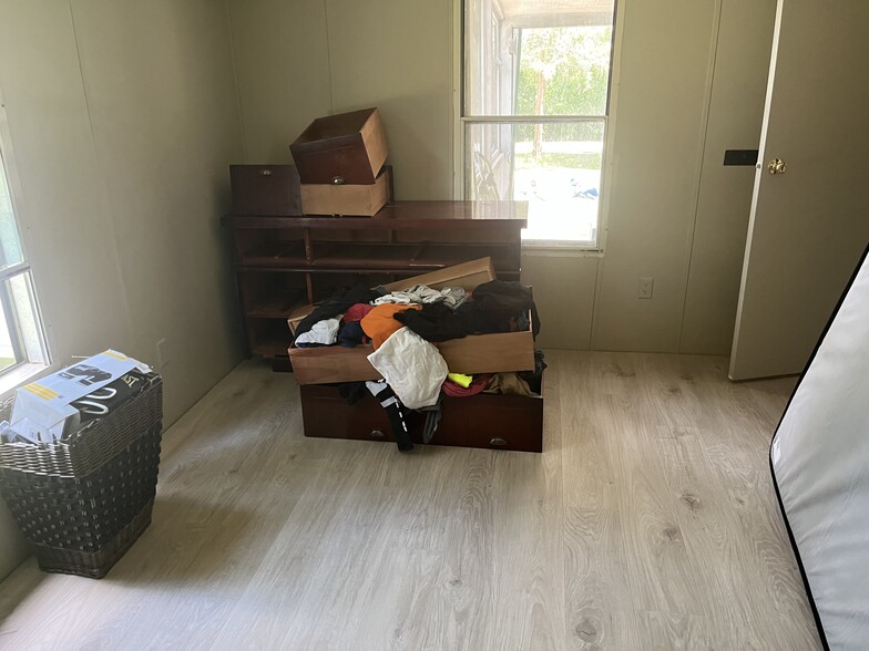 More Photos Of 1425 Farlow Rd, Raleigh Manufactured Housing Mobile Home Park For Sale