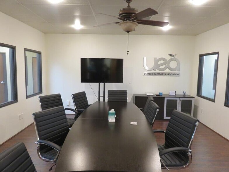 More Photos Of 4900 SE Loop 820, Fort Worth Office For Lease