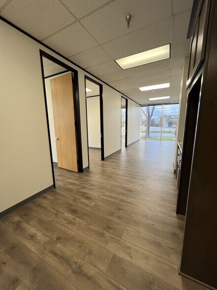 More Photos Of 3033 Chimney Rock Dr, Houston Office For Lease