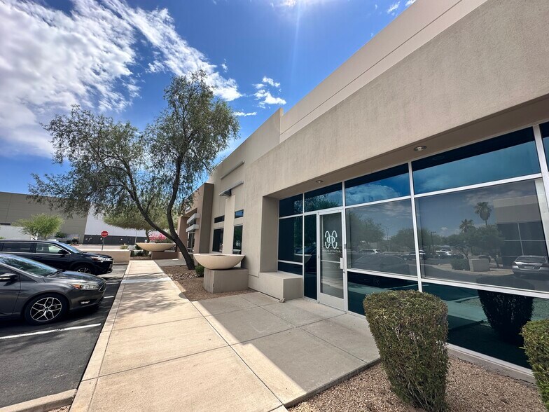 More Photos Of 4320 E Presidio St, Mesa Medical For Sale