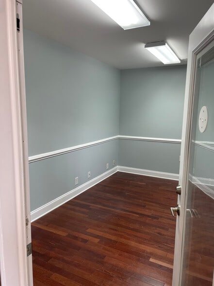 More Photos Of 2000 Bearcat Way, Morrisville Research And Development For Lease