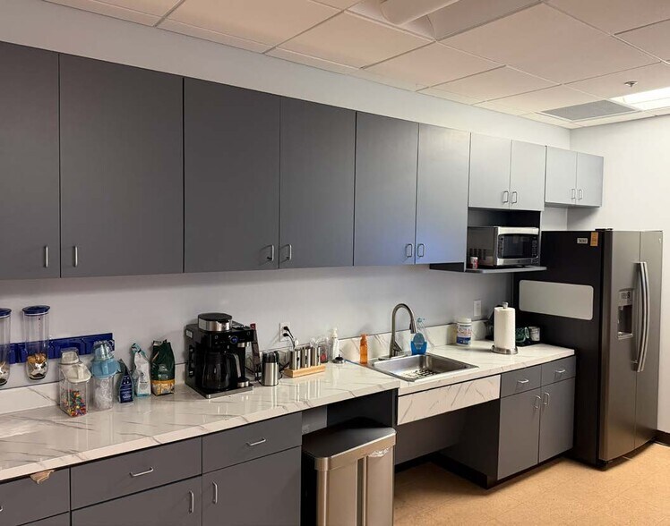 More Photos Of 121-189 S Orange Ave, Orlando Office Residential For Sale