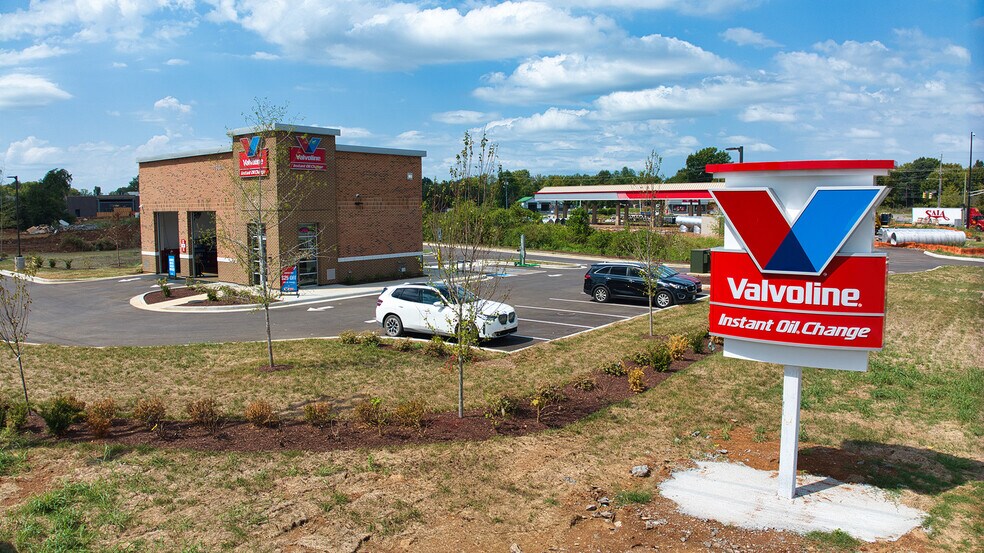 More Photos Of 1939 Old Lascassas rd, Murfreesboro General Retail For Sale