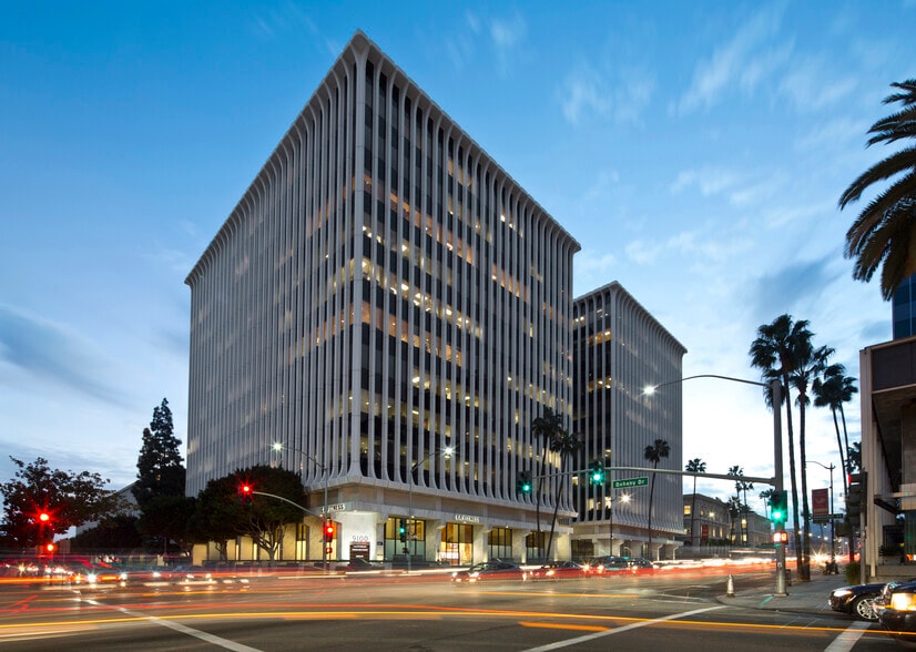 Primary Photo Of 9100 Wilshire Blvd, Beverly Hills Office For Lease