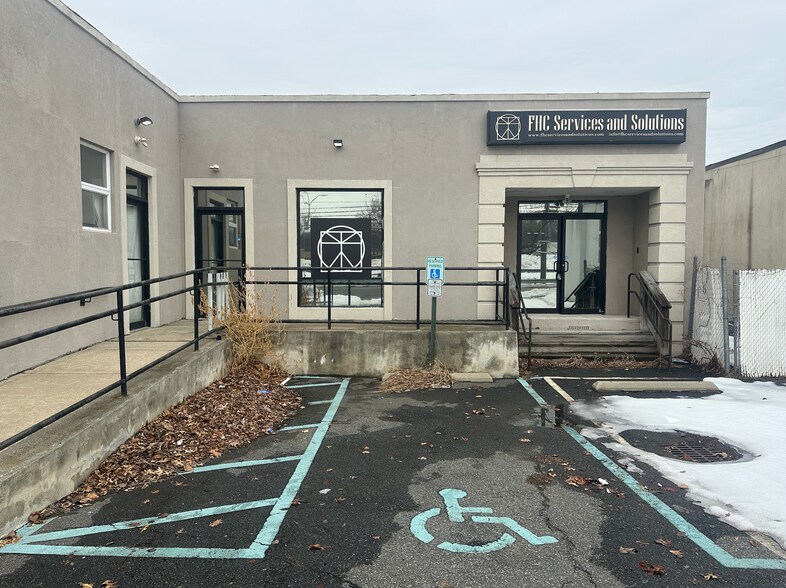 Primary Photo Of 711 Broadway, Westwood Warehouse For Lease