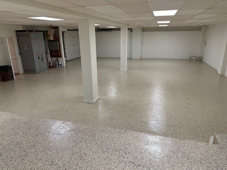 More Photos Of 87 Taylor Ave, Norwalk Office For Lease