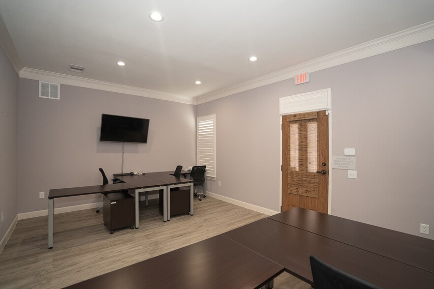 More Photos Of 4501 Cartwright Rd, Missouri City Medical For Sale