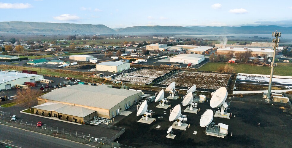 More Photos Of 106 Grant Way, Moxee Telecom Hotel Data Hosting For Sale