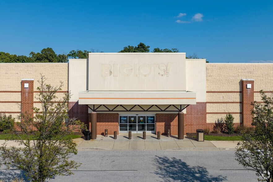 More Photos Of 6171 Columbia Crossing Cir, Columbia General Retail For Sale