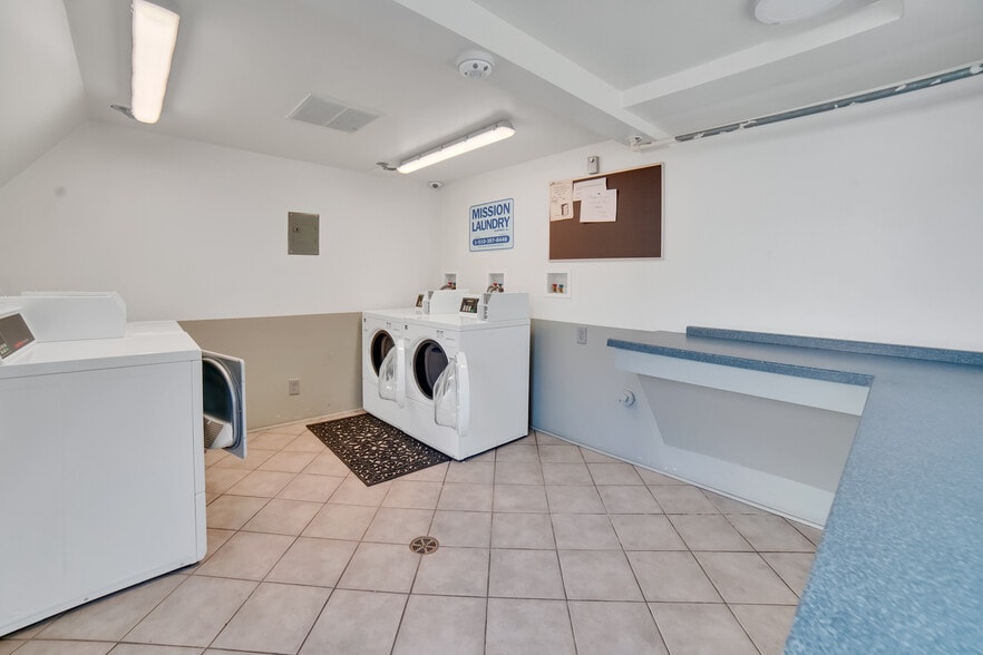 More Photos Of 21661 E Cliff Dr, Santa Cruz Apartments For Sale