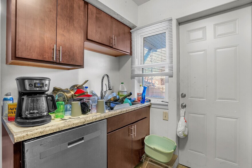 More Photos Of 8206 Highland Pl, Munster Multifamily For Sale