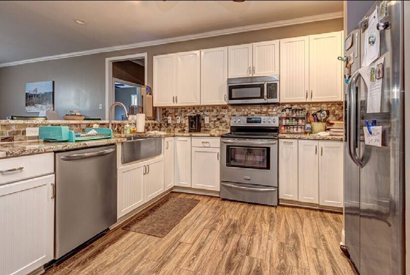 More Photos Of 116 Massey St, Fort Mill Flex For Sale