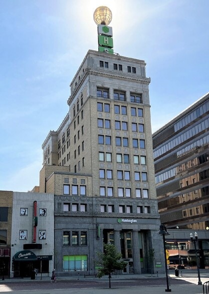 Primary Photo Of 328 S Saginaw St, Flint Office For Lease