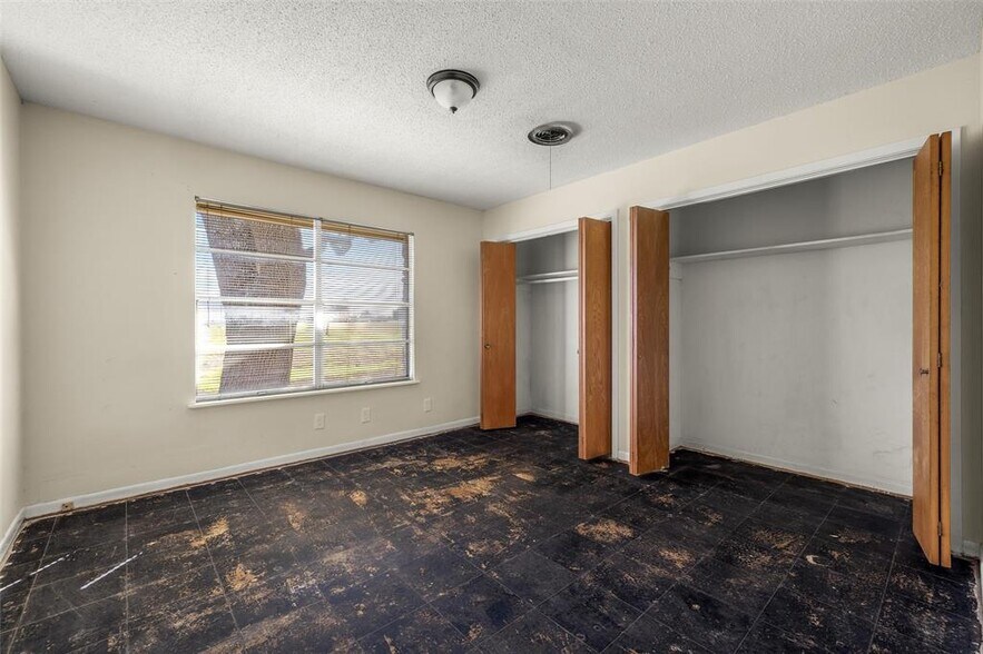 More Photos Of 24503 Ranch Road 12, Dripping Springs Office For Sale