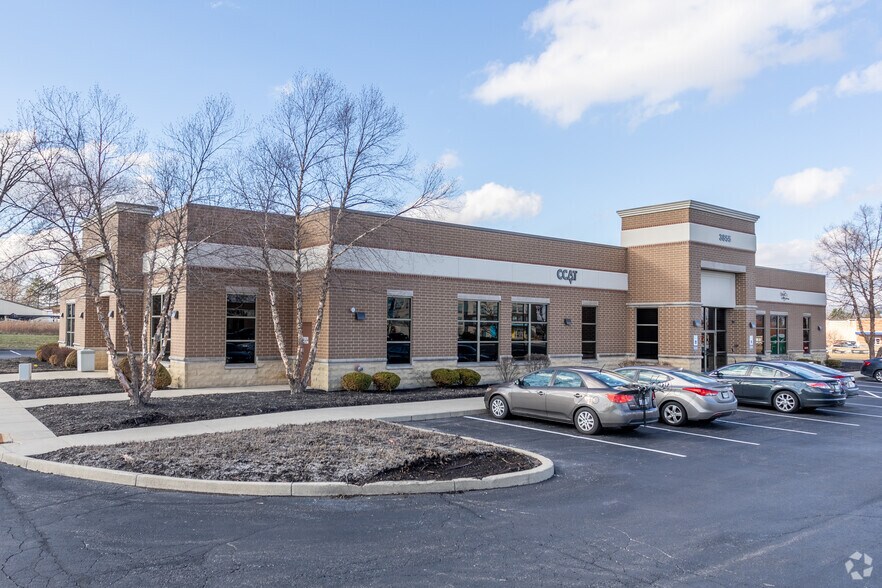 More Photos Of 3855 Colonel Glenn Hwy, Beavercreek Loft Creative Space For Lease