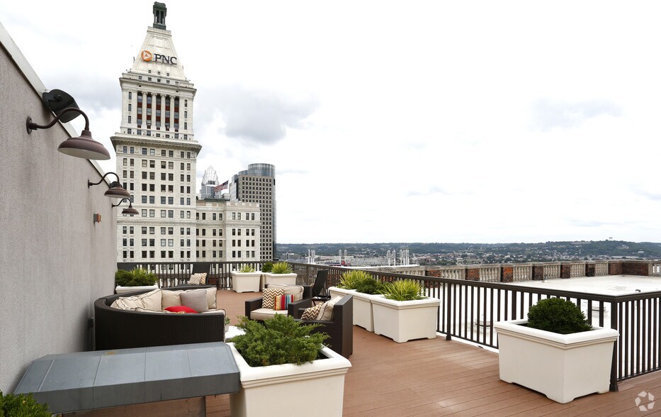 More Photos Of 105 W 4th St, Cincinnati Apartments For Lease