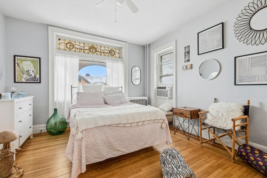 More Photos Of 415 Grand St, Newburgh Apartments For Sale