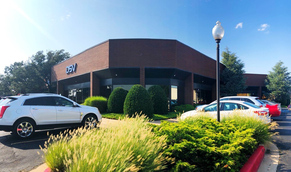 More Photos Of 6125 W Reno Ave, Oklahoma City Unknown For Lease