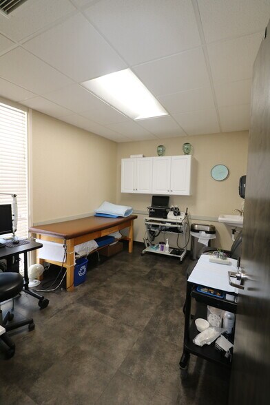 More Photos Of 5433 State Route 113, Bellevue Medical For Sale